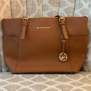 MICHAEL KORS Leather Shoulder Bag {Luggage}